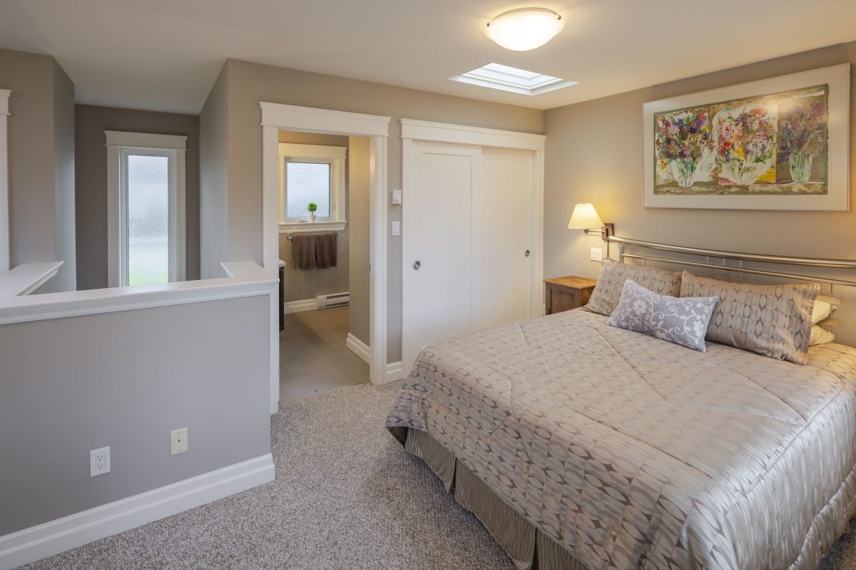295 StCharles 109