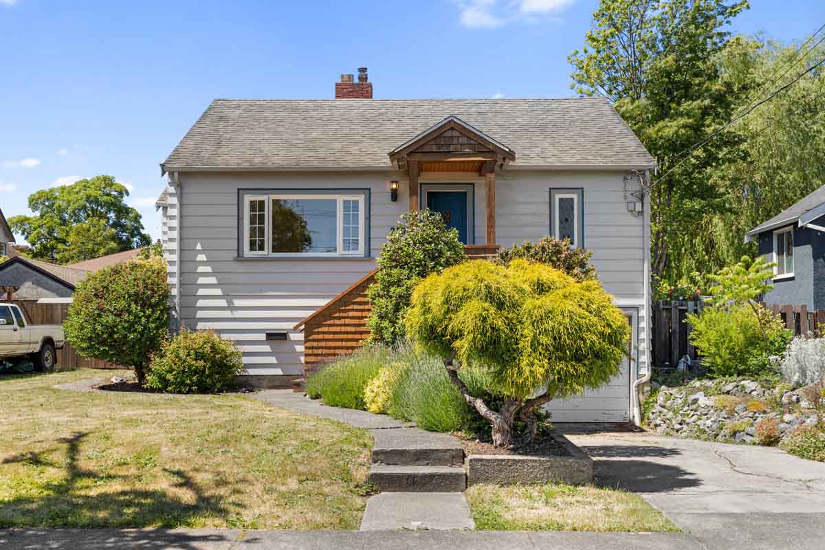 2530 Blackwood 01
