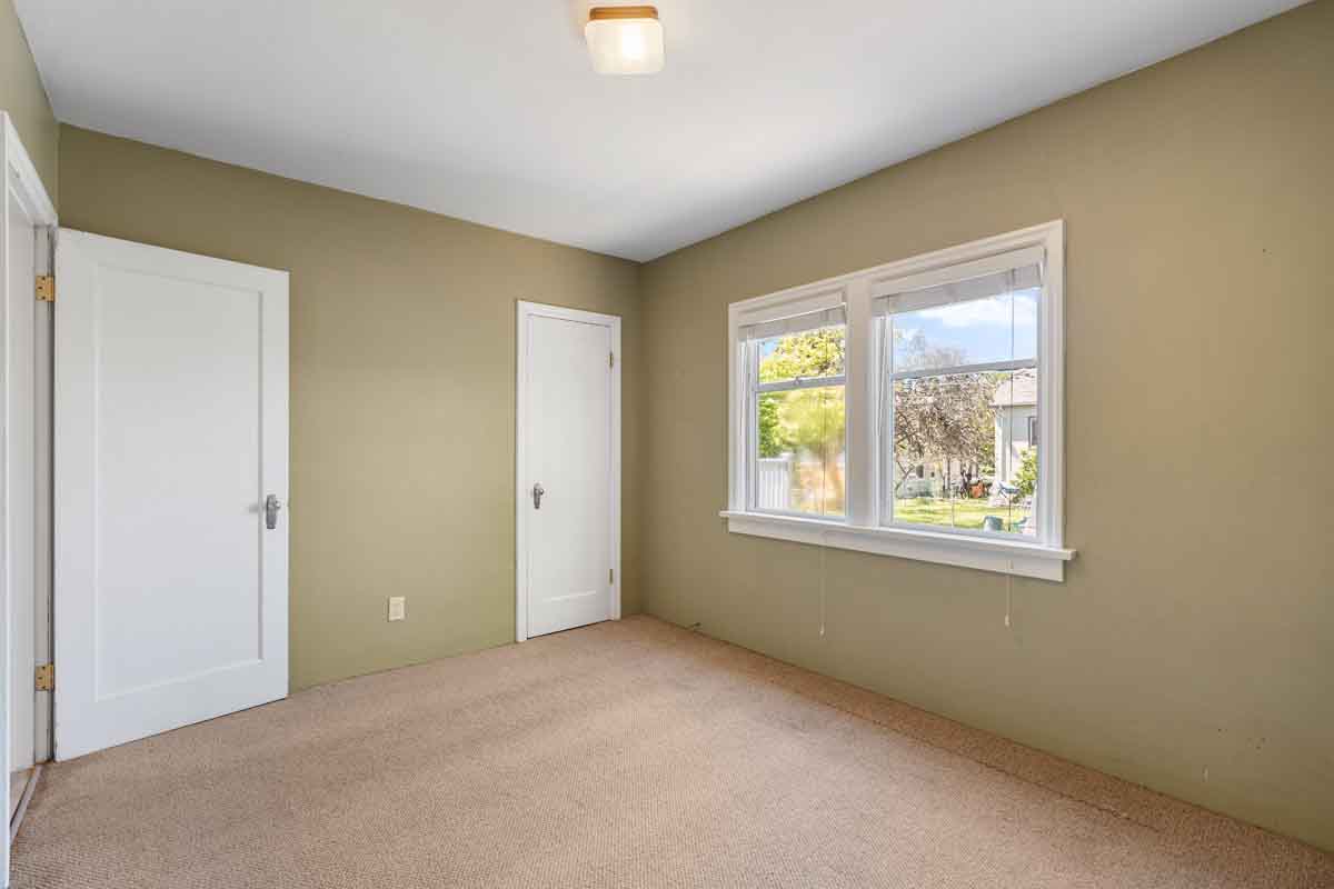 2530 Blackwood 19