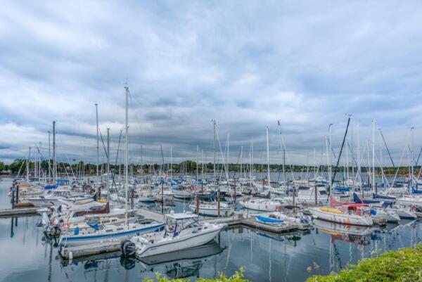 Boats-at-the-Oak-Bay-Marina